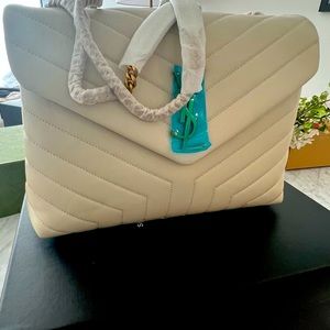 Saint Laurent's LouLou bag is made in Italy of chevron-quilted leather. Medium